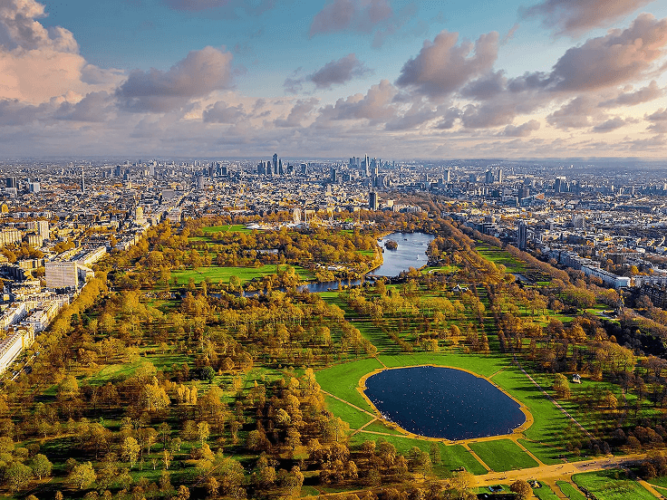 Stroll in Hyde Park