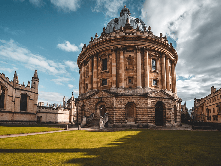 Explore Oxford or Cambridge