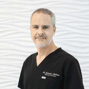 Dr. Salvador Medina