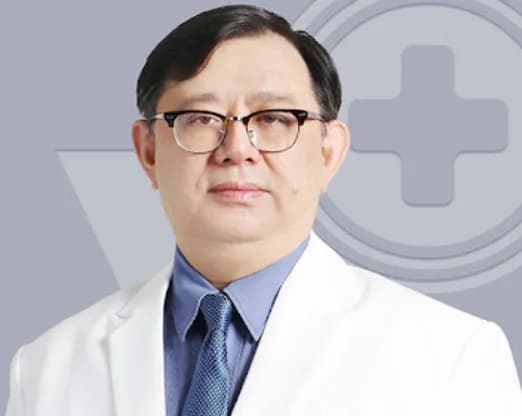Dr. Ekarit Khunsriraksakul
