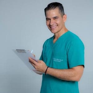 Carlos Alberto Ríos García, MD