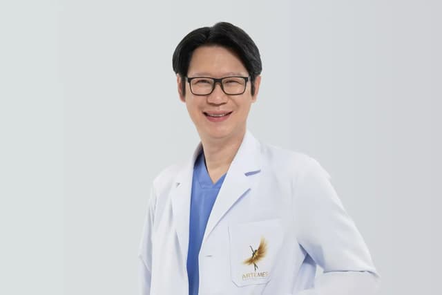 Dr. Veerawat Tirananmongkol