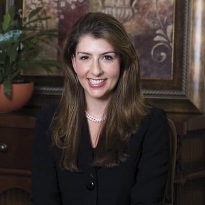 Dr. Dr. Aimee Eyvazzadeh