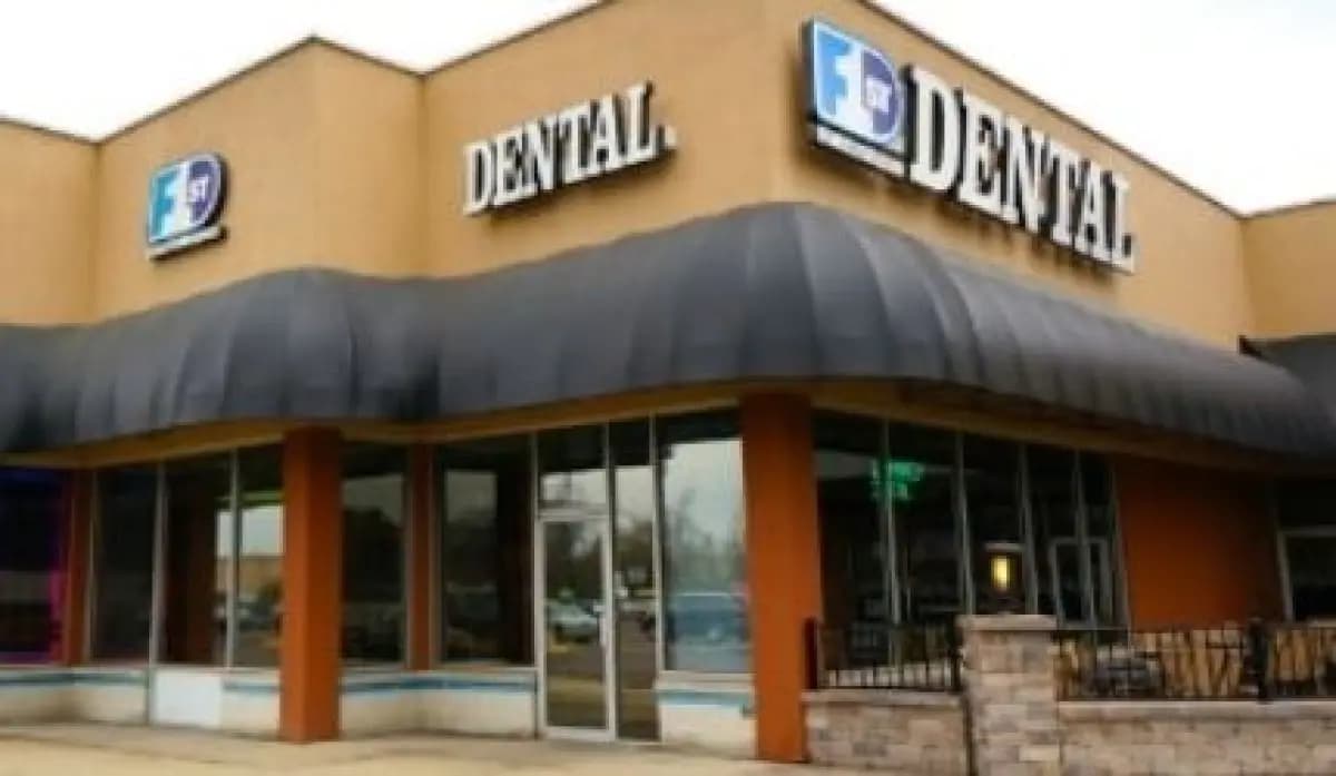 1st Family Dental of Logan Square - Image 1