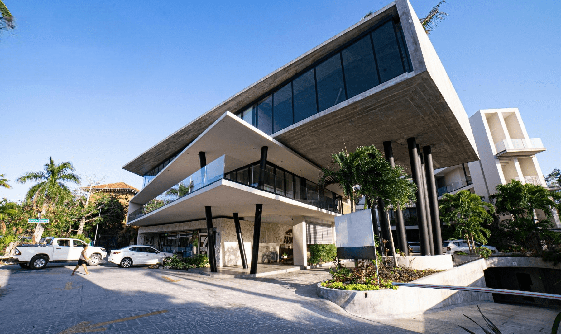 Sani Dental Group Playa del Carmen