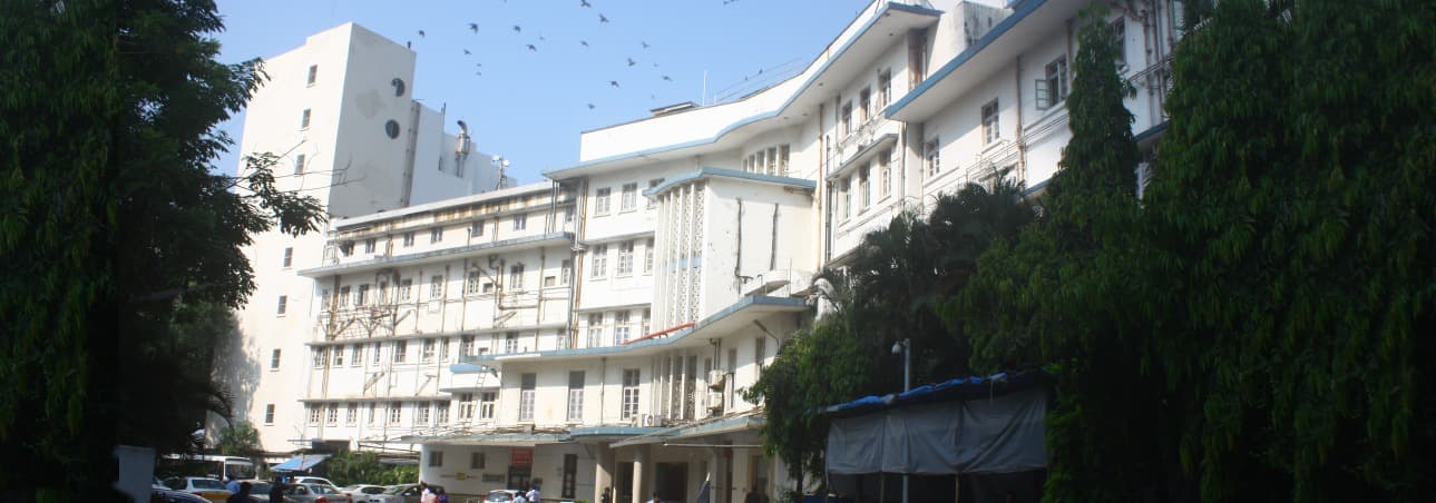 Breach Candy Hospital (Mumbai) - Image 1