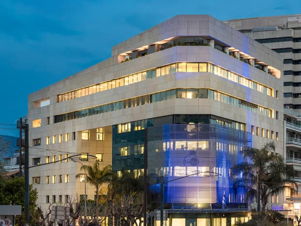 Attikon University General Hospital