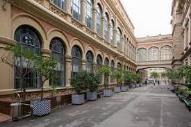 Hospital Clínic Barcelona - Image 1
