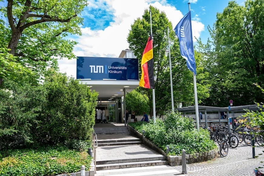 Rechts der Isar Hospital - Image 1