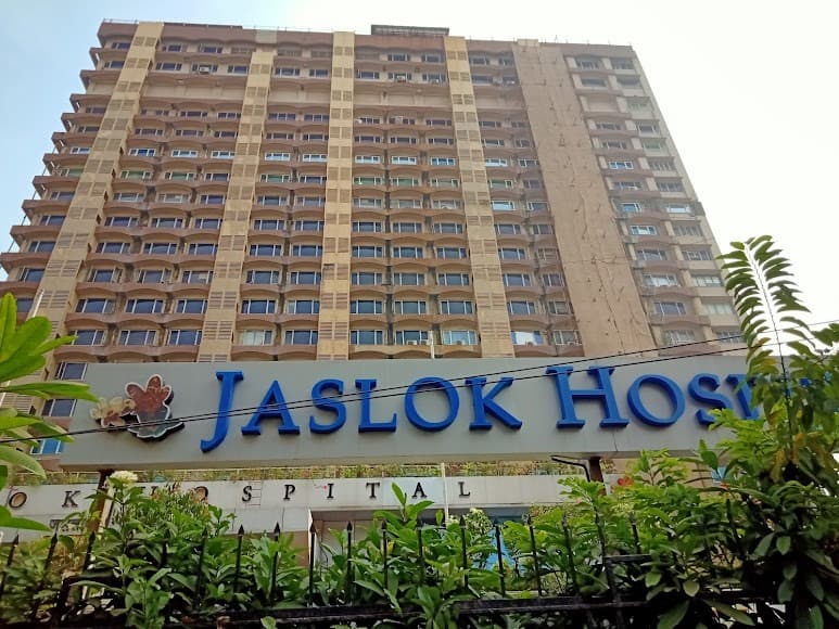 Jaslok Hospital Mumbai - Image 1