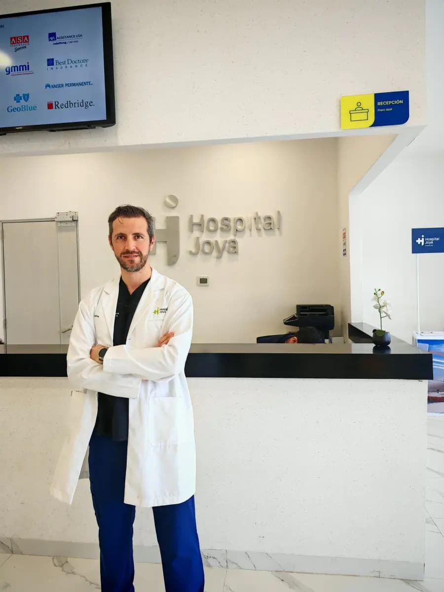 Dr. Enrique Pliego Private Practice