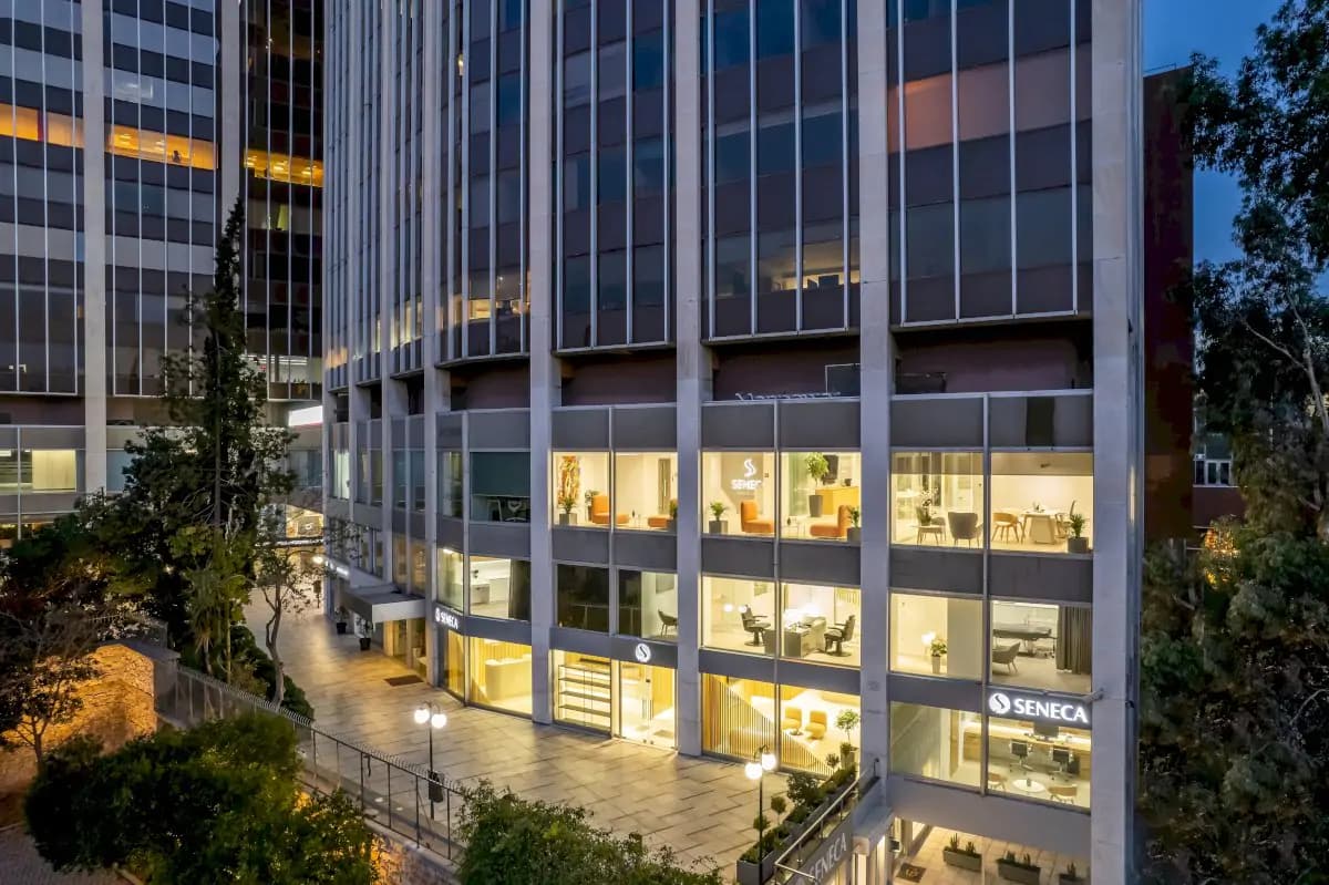 Seneca Hair Restoration - Image 1