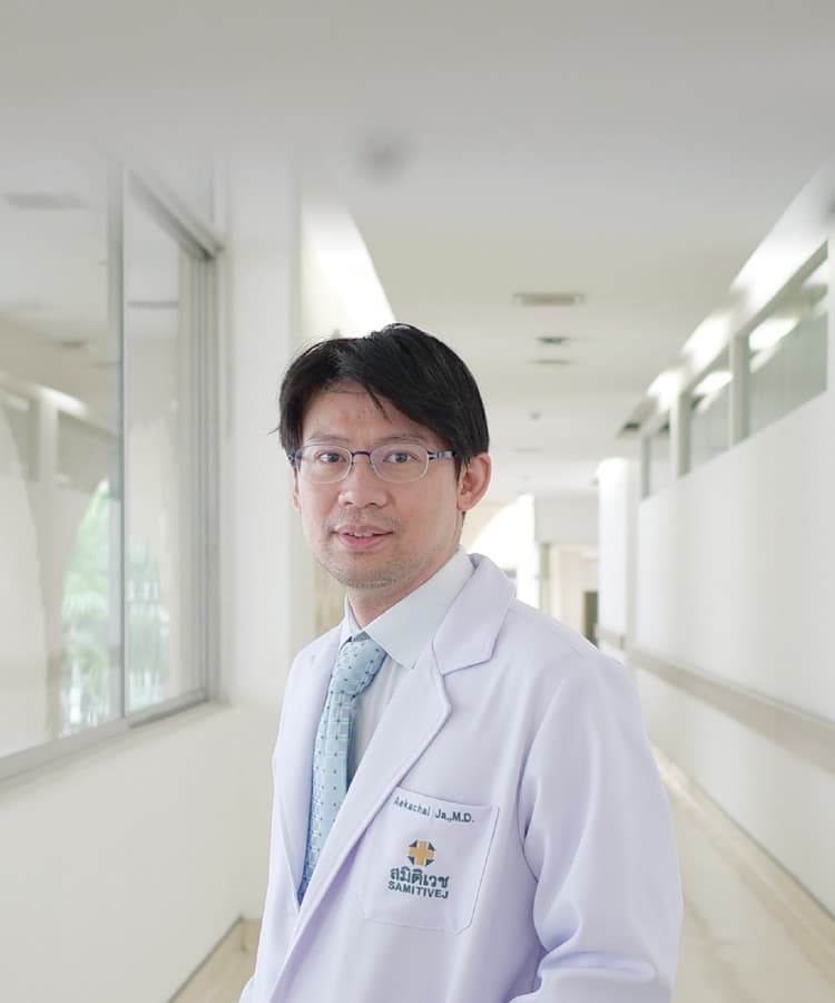 Dr. Aekachai Jaroenarpornwatana