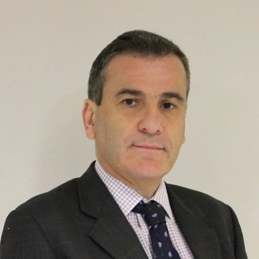Dr. Ricardo Cohen