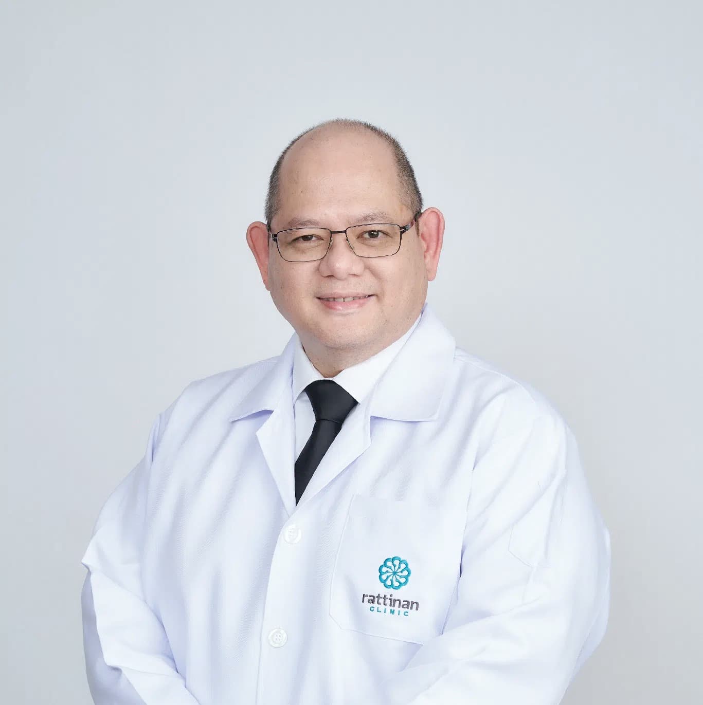 Dr. Panot Yimcharoen