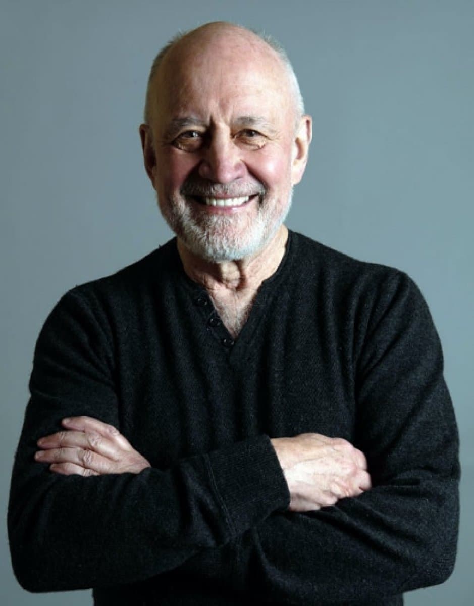 Dr. Wayne Larrabee