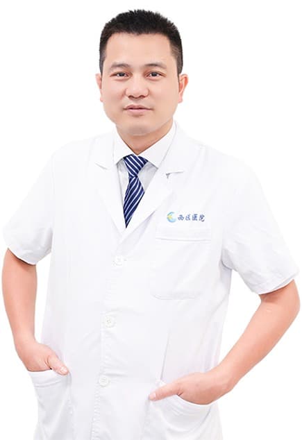 医生。 Chen Xianming