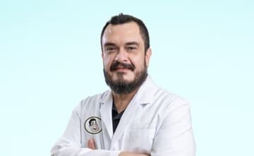 Dr. Marco Sarinana