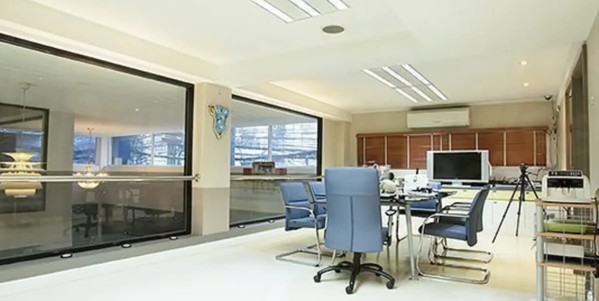 Bangkok Plastic Surgery - Image 3