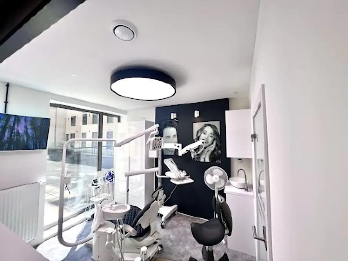 Estetica. dental center - Image 2