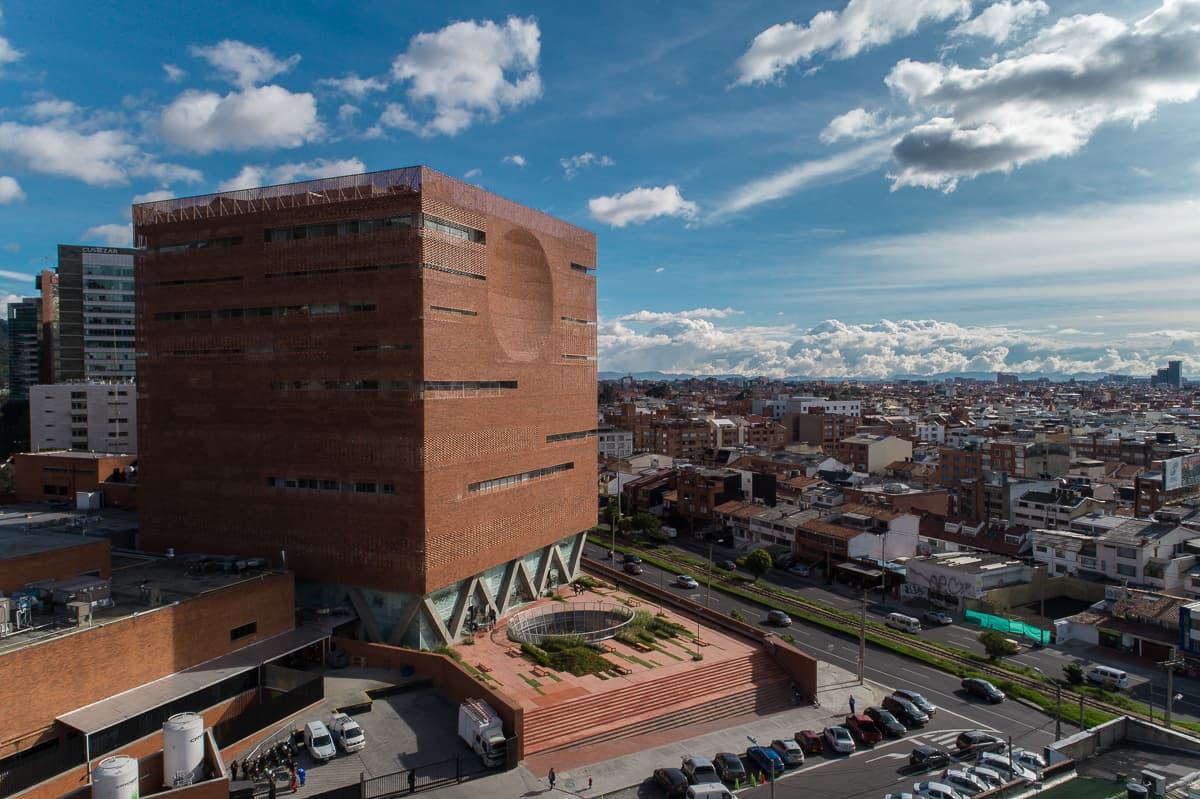 Fundación Santa Fe de