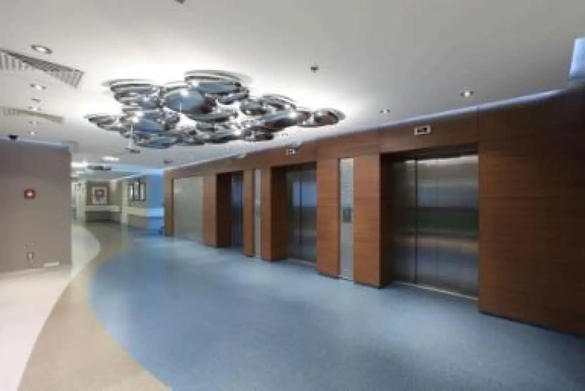Medical Park Goztepe Hospital - Image 2