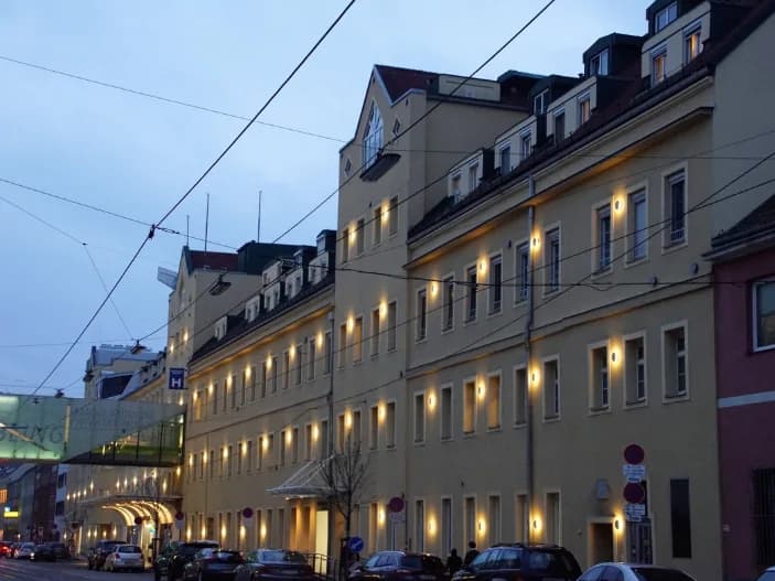 Döbling Private Hospital - Image 2