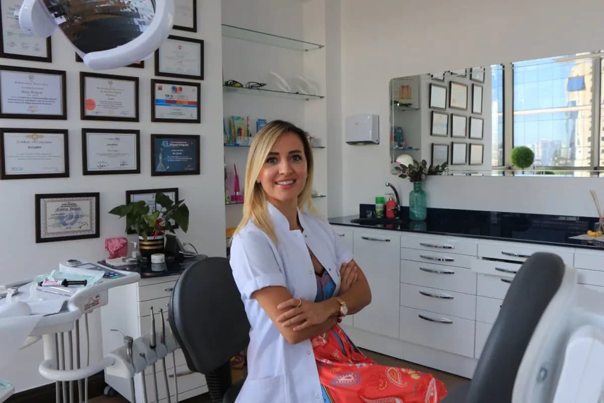 Dr. Ela Cabuk Renklibay's Private Dental Clinic - Image 1