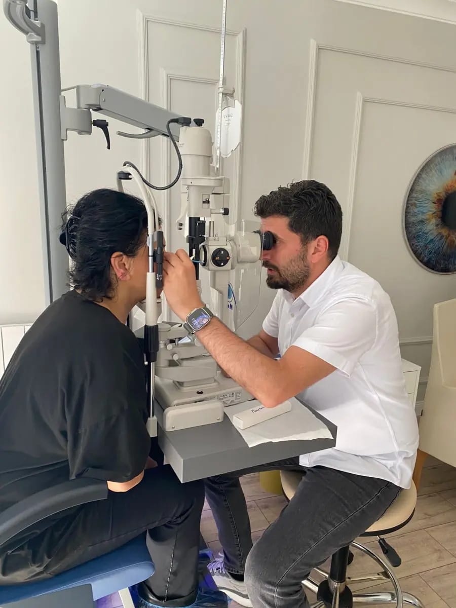 EyeWell Clinics - Image 1