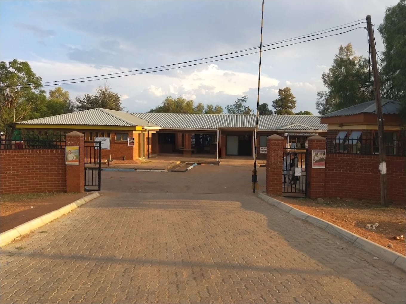 Goodhope District Hospital - Image 1