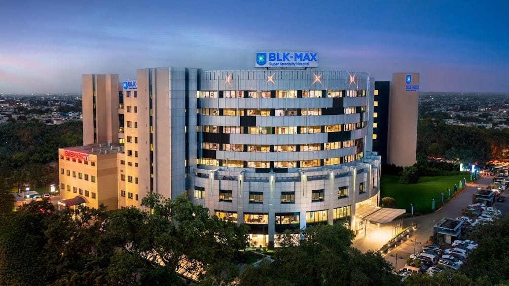 BLK-Max Super Speciality Hospital - Image 1