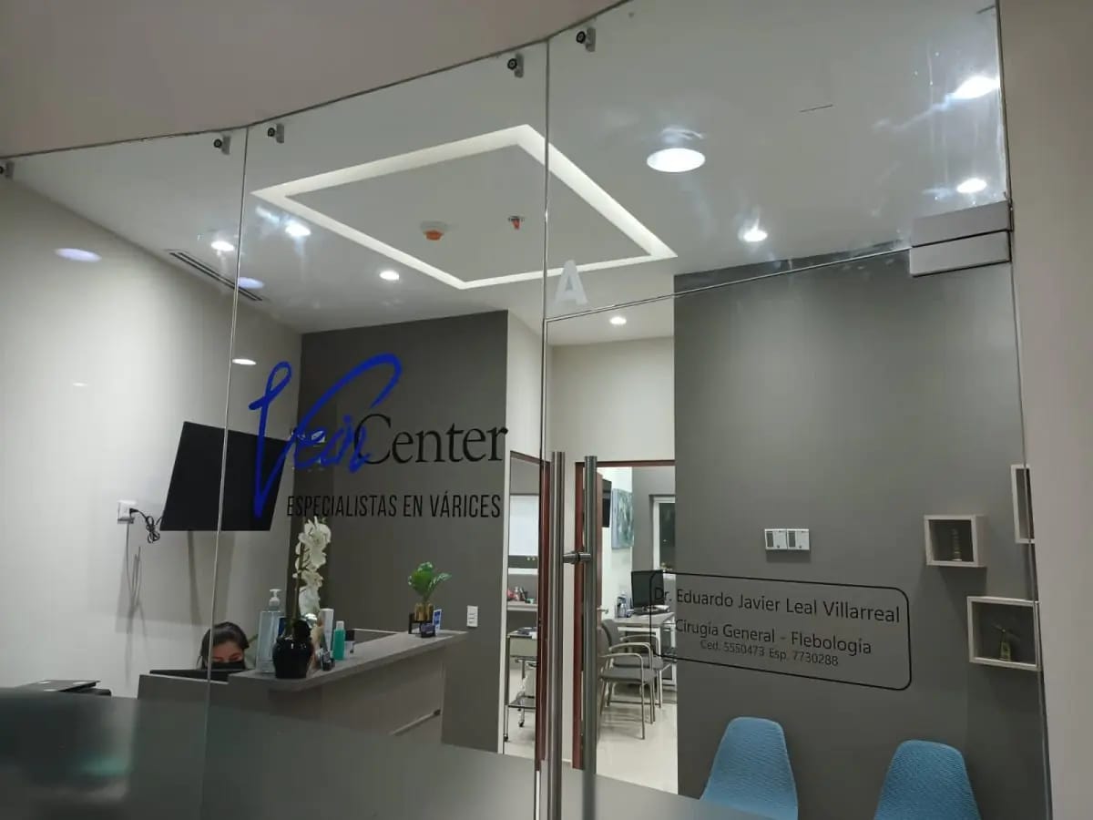 Vein Center - Especialistas en Varices - Image 1