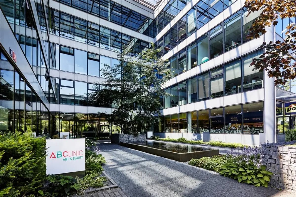 ABClinic Art & Beauty - Plastická chirurgie a estetická medicína - Image 2
