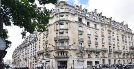 Geoffroy Saint Hilaire Clinic - Image 2