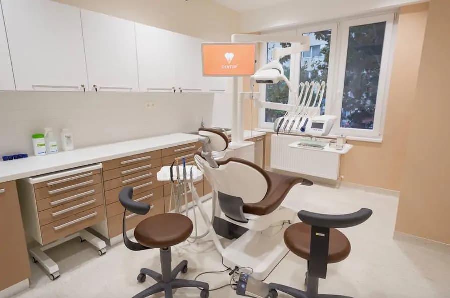 Dentop Clinic - Image 3