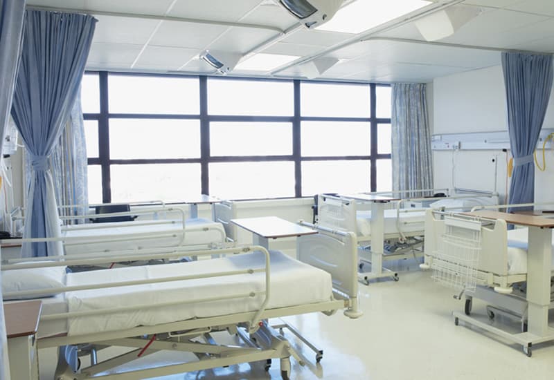 Dubai Hospital - Image 2