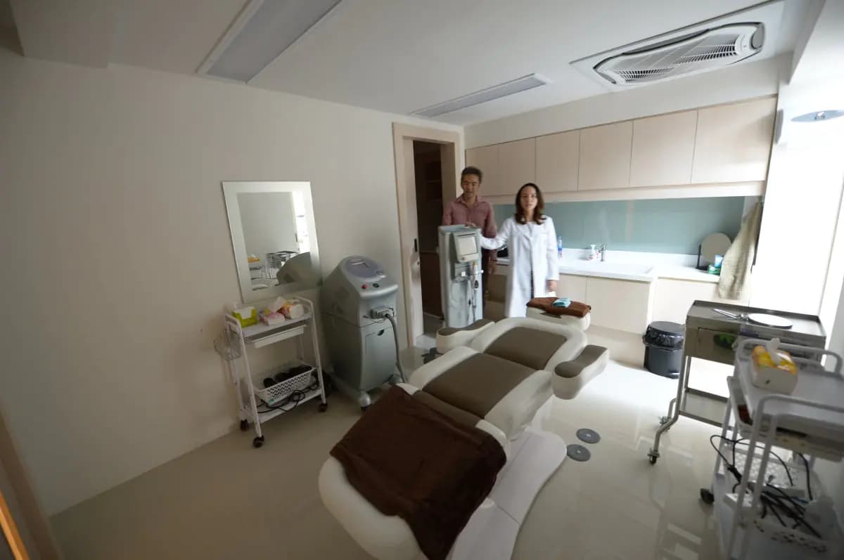 SEVEN PLUS CLINIC AND DSECRET CLINIC - Image 3