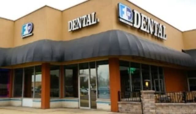 1st Family Dental of Logan Square - Image 2