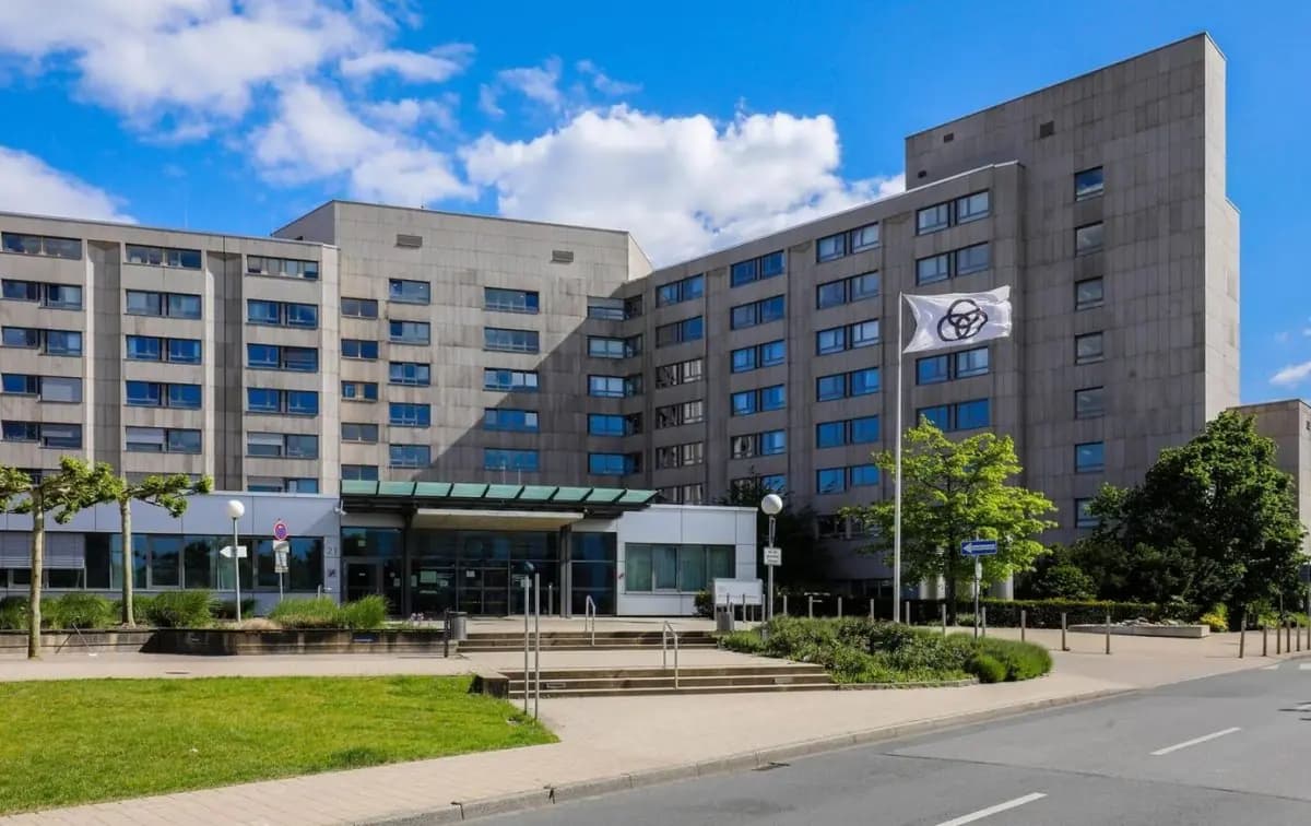 Alfried Krupp Krankenhaus - Image 2