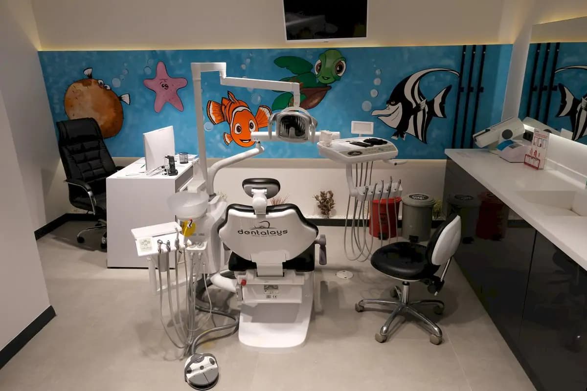 Dentalays Dental Center - Image 2