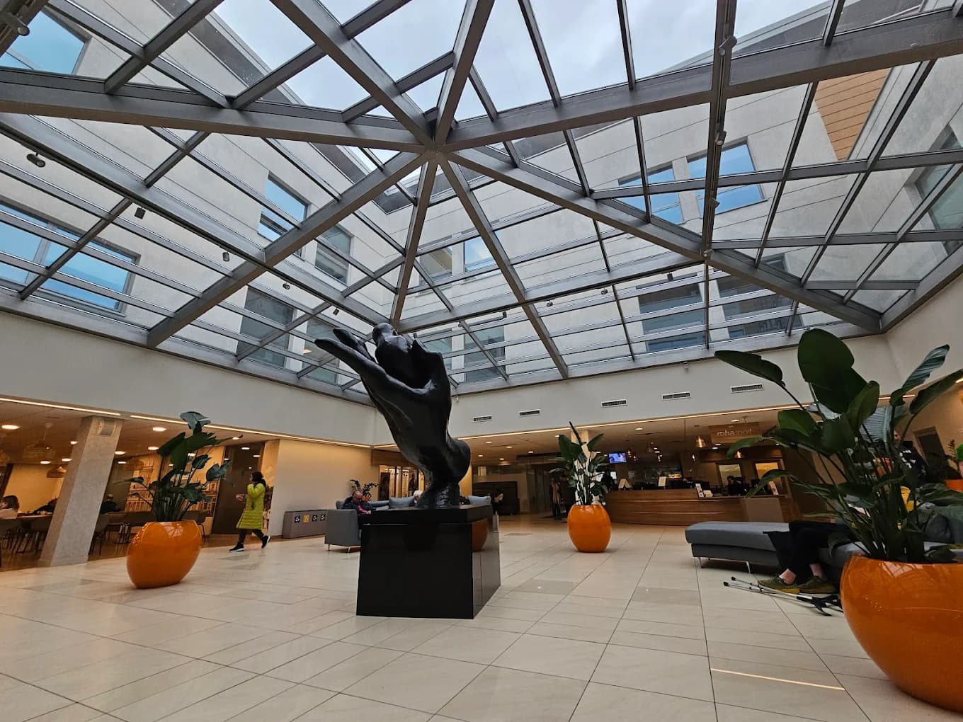 Medicover Hospital, Warsaw - Image 3
