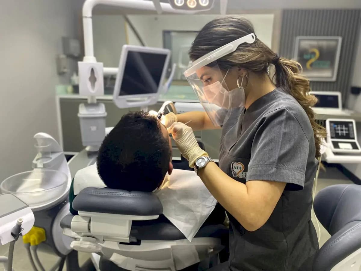 VSC Dental Clinic - Image 3