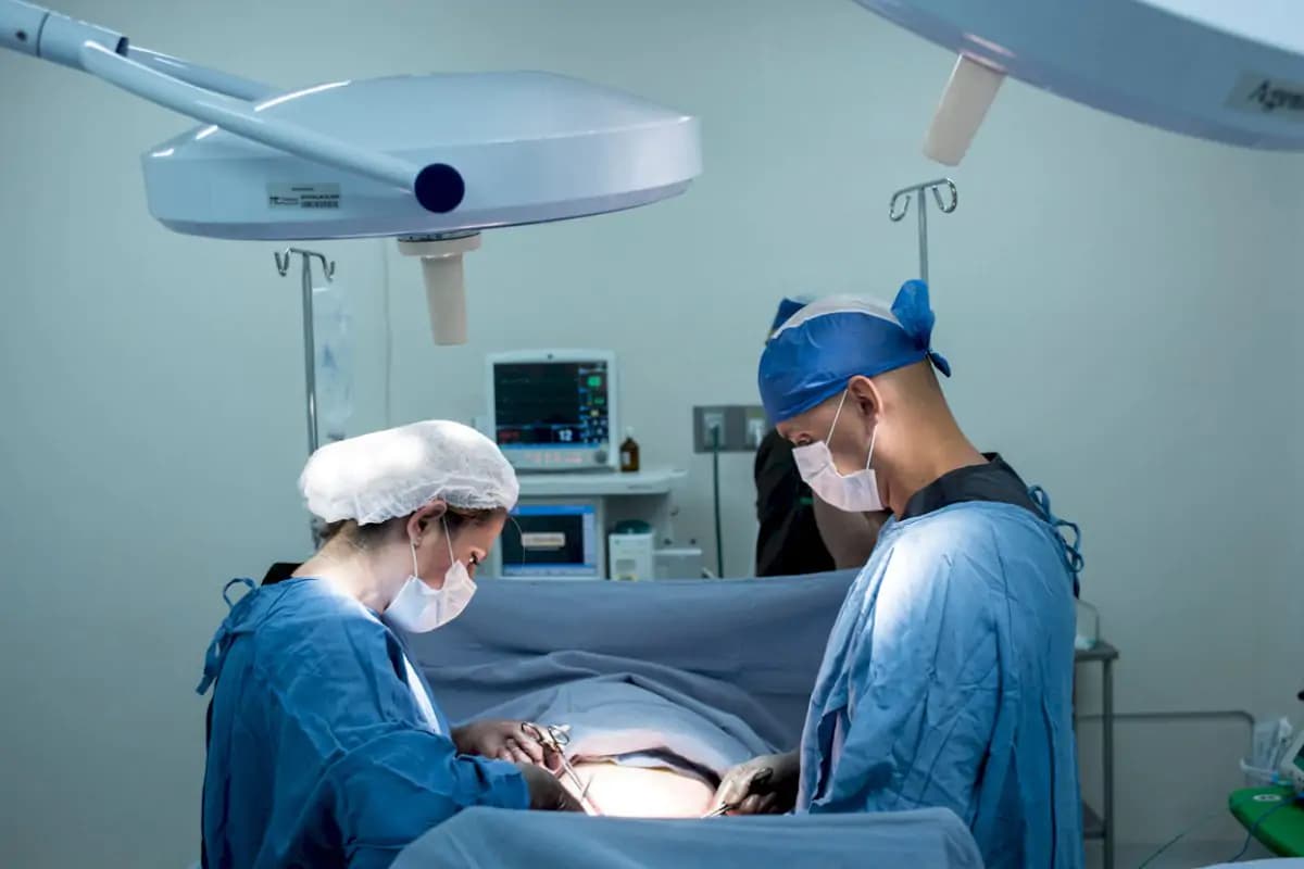 Marroquín & Sandoval Plastic Surgery Clinic - Image 3