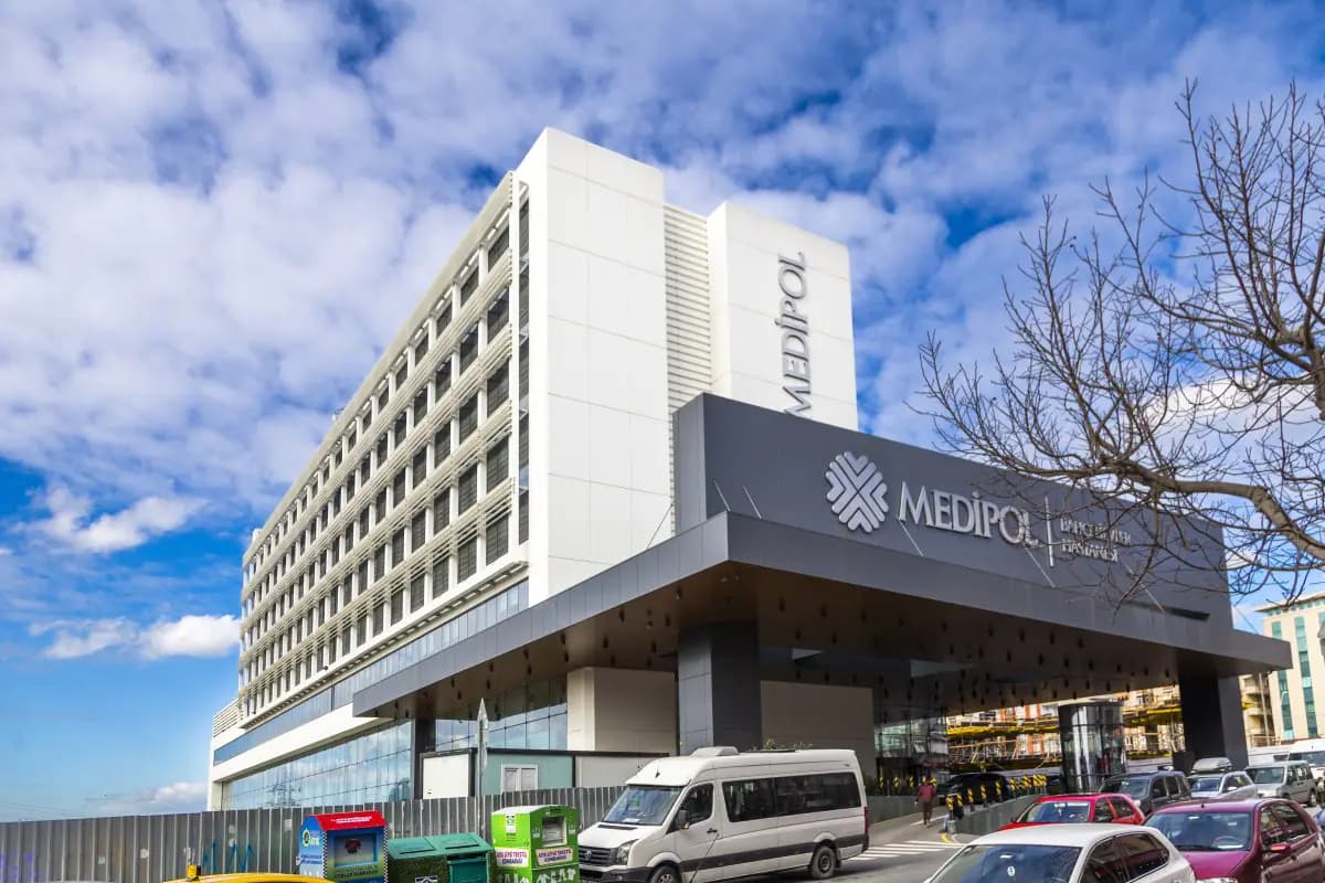 Medipol Bahçelievler Hospital - Image 2
