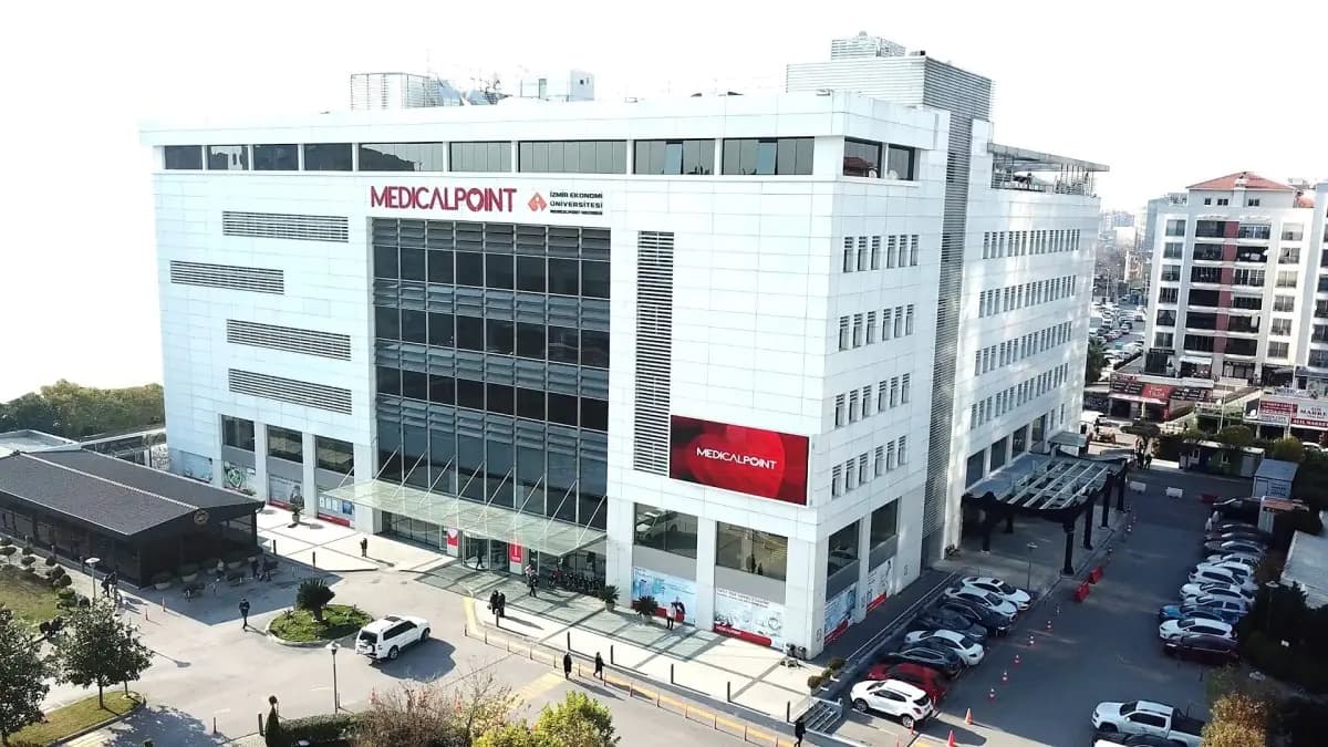 Medicalpoint International Hospital - Image 2
