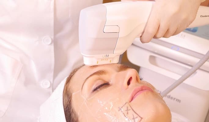 Facelift Surgery (Non-Surgical) Procedure