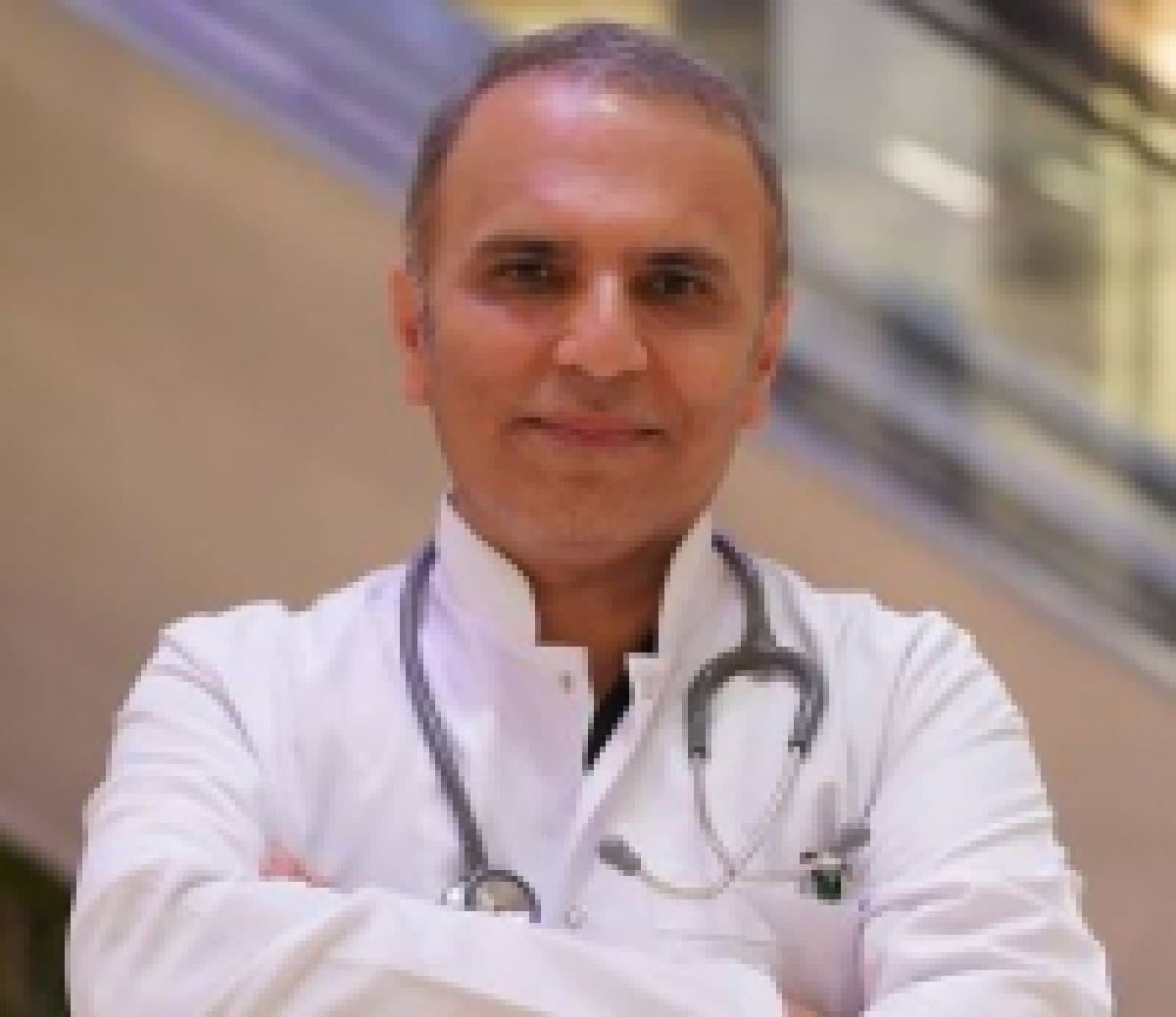 Dr. Behruz Uysal