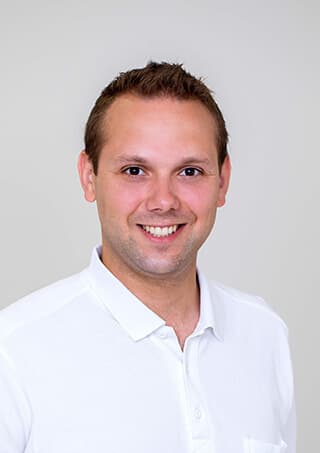 Dr. Marek Koudelka