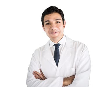 Dr. Carlos Mora