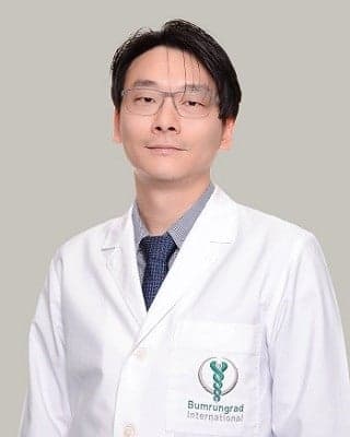 Dr. Rapheephat Tanompetsanga
